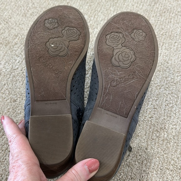 Pretty denim blue booties. Zippers on both sides 1-1/2” heel. - Picture 6 of 6